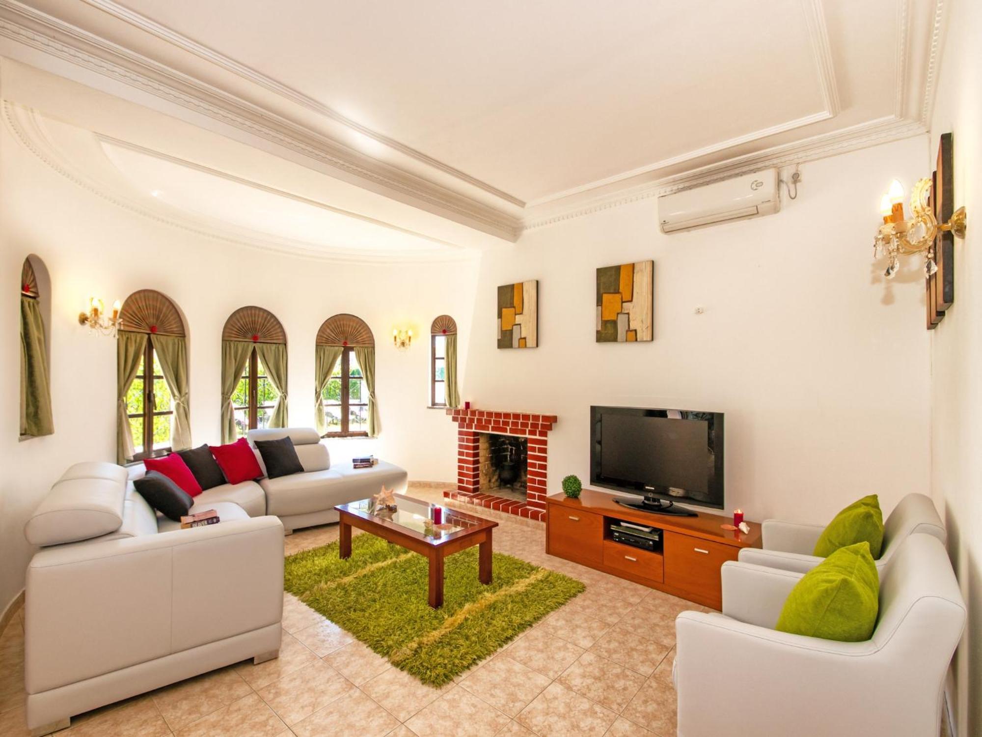 Charming Villa In Albufeira With Private Pool Luaran gambar